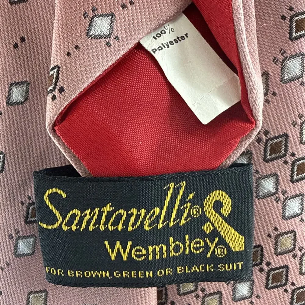Santavelli by Wembley authentic late